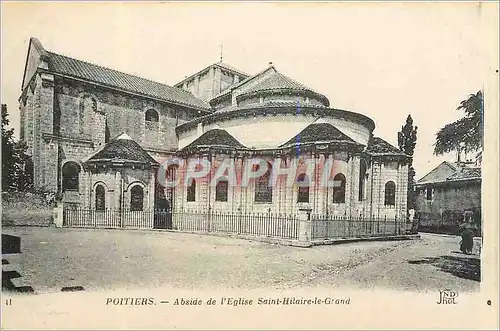 Ansichtskarte AK Poitiers Abside de l'Eglise Saint Hilaire le Grand