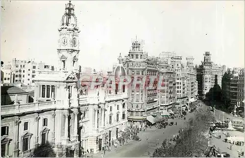 Cartes postales moderne Valencia Place du General Franco et Totel de Ville