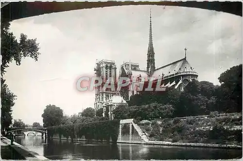 Cartes postales moderne Paris Notre Dame