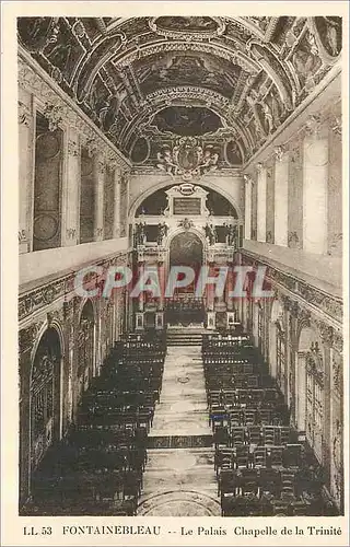 Ansichtskarte AK Fontainebleau Le Palais Chapelle de la Trinite