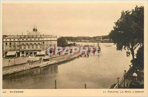 Cartes postales Bayonne Le Theatre La Nive L'Adour