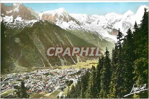 Cartes postales moderne Chamonix Vue generale l'Aiguille du Midi et la Mont Blanc