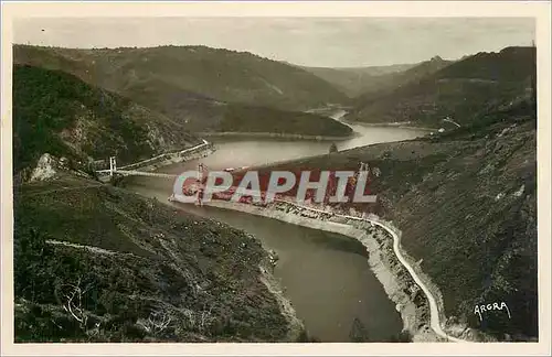 Cartes postales Vallee de la Truyere Lac de Sarrans  Vue sur le Pont de Treboul