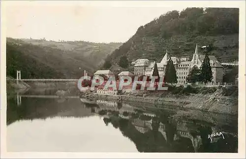 Cartes postales Vallee de la Truyere Barrage de Sarrans L'hospice des incurables de la Deveze