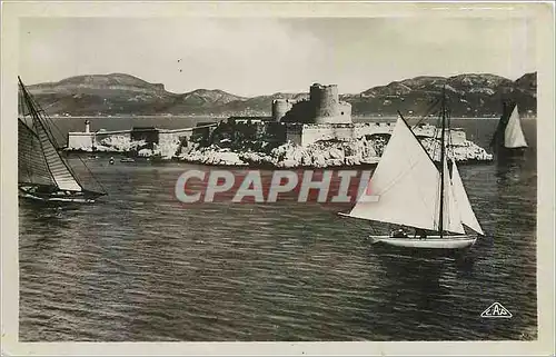 Cartes postales Marseille Le Chateau d'If Bateaux