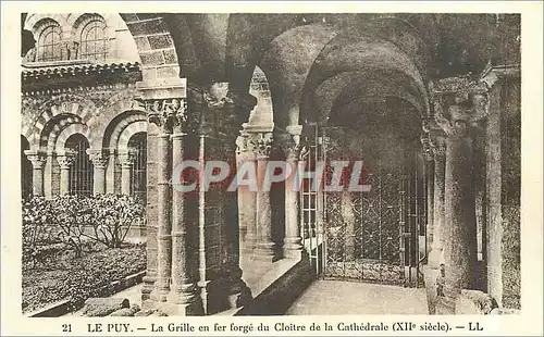 Cartes postales Le Puy La Grille en fer forge du Cloitre de la Cathedrale