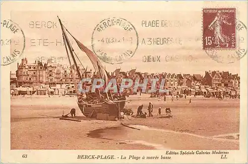 Cartes postales Berck Plage La Plage a Maree basse Bateau