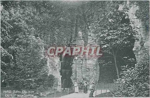 Cartes postales PARIS  Buttes-Chaumont Entree de la grotte