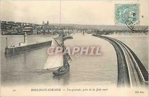 Cartes postales BOULOGNE-SUR-MER - Vue generale   prise de la Jetee Ouest Bateau