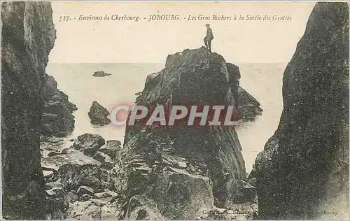 Cartes postales Environs de Cherbourg Jobourg Les gros rochers a la sortie des grottes