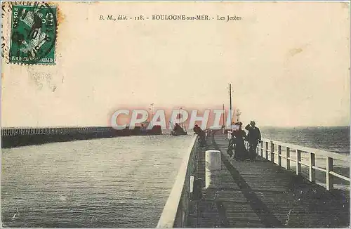 Cartes postales BOULOGNE -SUR-MER - Les Jetees