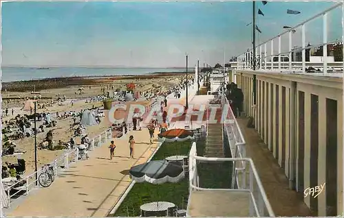 Cartes postales moderne LUC-sur-MER (Calvados) L'Etablissement Thermal et la Plage