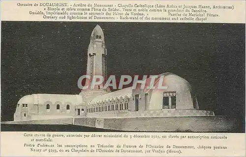 Ansichtskarte AK Ossuaire et Phare de DOUAUMONT Arri�re du Monument