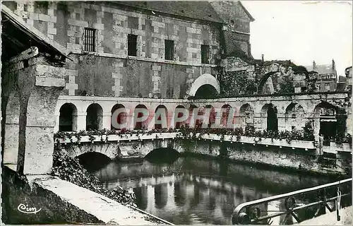 Cartes postales moderne LOUVIERS - Cloitre du couvent des P�nitents de St-Fran�ois