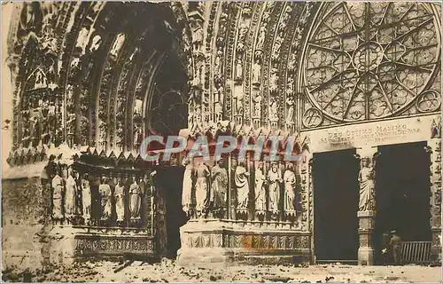 Ansichtskarte AK La Cath�drale de Reims apr�s l'incendie Septembre 1914