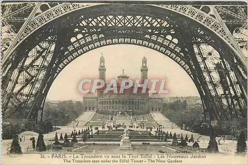 Cartes postales PARIS-Le trocadero vu sous la Tour eiffel- Les nouveaux Jardins