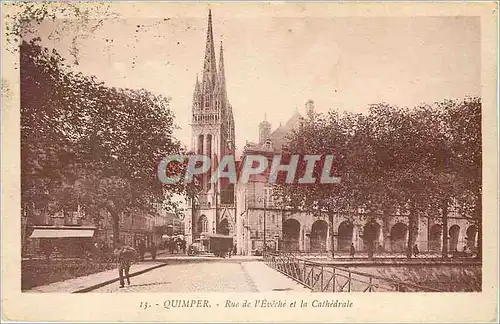 Cartes postales QUIMPER-Rue de l'Evech� et la Cath�drale