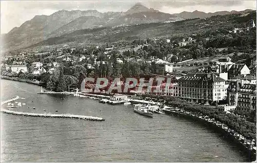 Cartes postales moderne Evian les Bains Le port La Dent d'Ouche