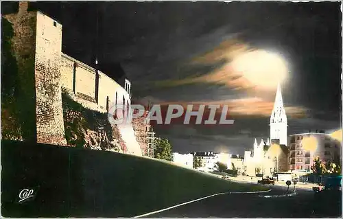 Cartes postales moderne CAEN-Les Remparts et l'Eglise Saint-Pierre illumines