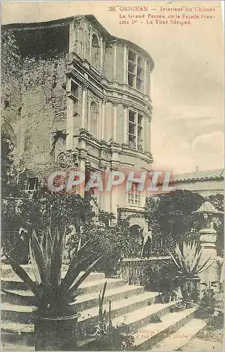 Cartes postales GRIGNAN-Interieur du Ch�teau Le grand perron de la facade Francois 1er La Tour Sevigne