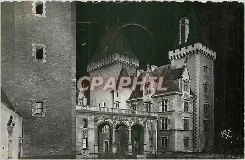 Cartes postales PAU(B.P)Entr�e du Chateau la nuit