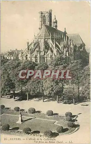 Ansichtskarte AK NEVERS-L'abside de la Cathedrale Vue prise du palais ducal