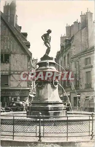 Cartes postales moderne DIJON (Cote-d'or)le Bareuzai(symbole du Vigneron de Bourgogne