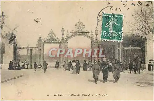 Cartes postales LYON-Entr�e du arc de la Tete d'Or Militaria