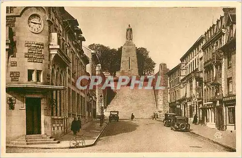 Ansichtskarte AK VERDUN-Avenue de la Victoire