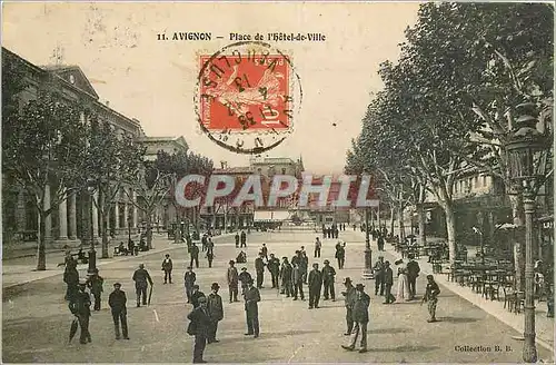 Cartes postales AVIGNON-Place de lhotel de Ville