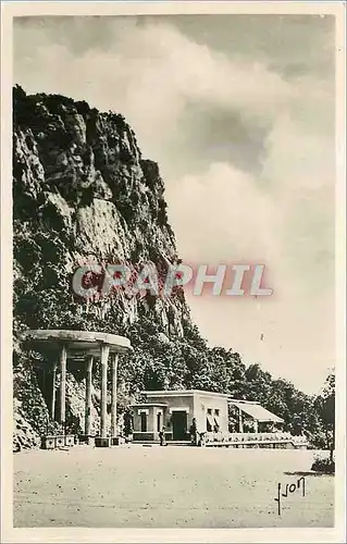 Cartes postales moderne Route de Montpellier a Ganges-GROTTE DES DEMOISELLES-La Terrasse l'entr�e de la Grotte et la buv