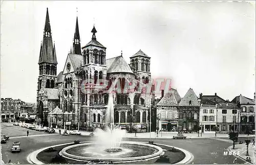 Cartes postales moderne CHALONS-SUR-MARNE(Marne)Notre Dame en vaux-L Fontaine lumineuse