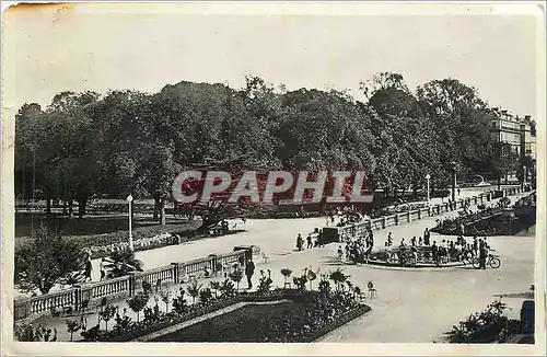 Cartes postales BORDEAUX La terrasse du jardin Public