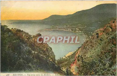 Cartes postales Menton Vue prise entre les Rochers