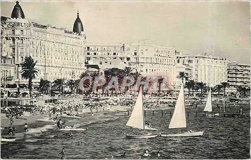 Cartes postales moderne Cannes Les Hotels sur la Croisette La Plage