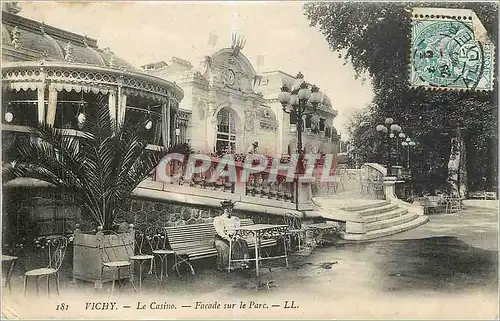 Cartes postales Vichy Le Casino Facade sur le Parc