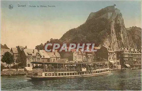 Cartes postales Dinant Arrivee du Bateau Touriste