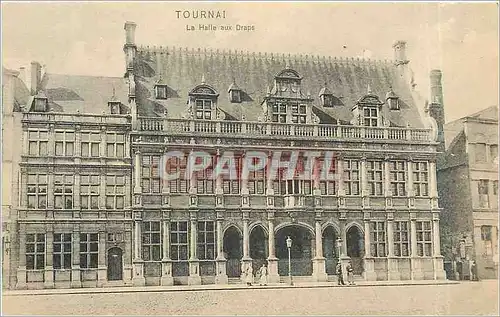 Cartes postales Tournai La Halle aux Draps