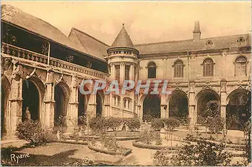 Cartes postales Tours I et L Cloitre de la Psalette Galerie et Escalier
