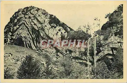Cartes postales St Claude Le Chapead de Gendarme Cascade de l'Evalude