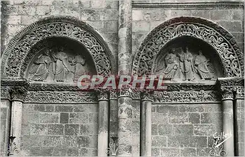 Cartes postales Angouleme Cathedrale St Pierre Les Fympans du rez de chaussee a gauche du Portail