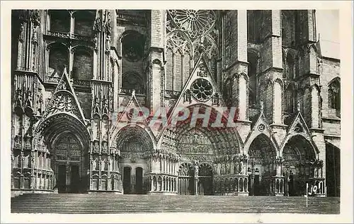 Cartes postales Bourges Cher La Cathedrale Les 5 portails de la facade