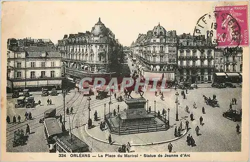 Cartes postales Orleans La Place du Martroi Statue de Jeanne d'Arc