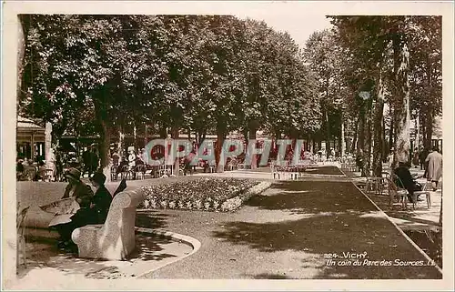 Cartes postales Vichy Un coin du Parc des Sources