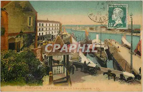 Cartes postales Honfleur Le Port vu de la Lieutenance Bateau