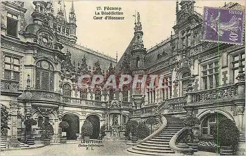 Cartes postales Fecamp La Benedictine Cour d'Honneur