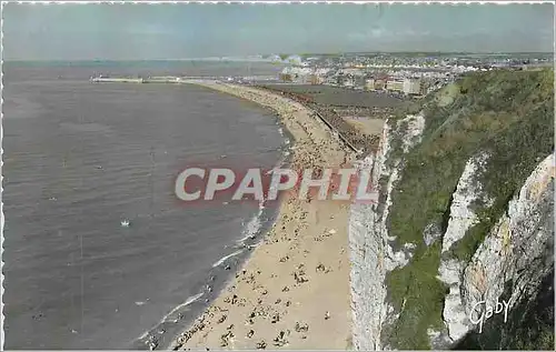 Cartes postales moderne DIEPPE. La Plage au fond des Falaises de Pays