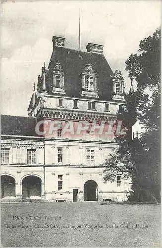 Ansichtskarte AK VALENCAY-Le Donjon Vue prise dns la Cour Interieur