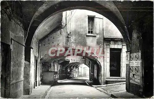 Cartes postales moderne HYERES-Rue des Porches