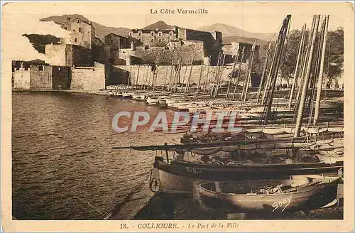 Ansichtskarte AK Collioure-Le Port de la ville Bateaux